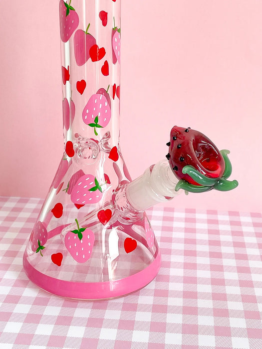 Canna Style KAWAII STRAWBERRY BONG