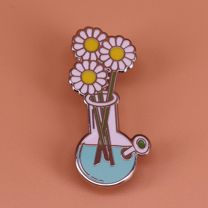 Happy Buds Cute Daisy Vase Beaker Water Bong Brooch Pin