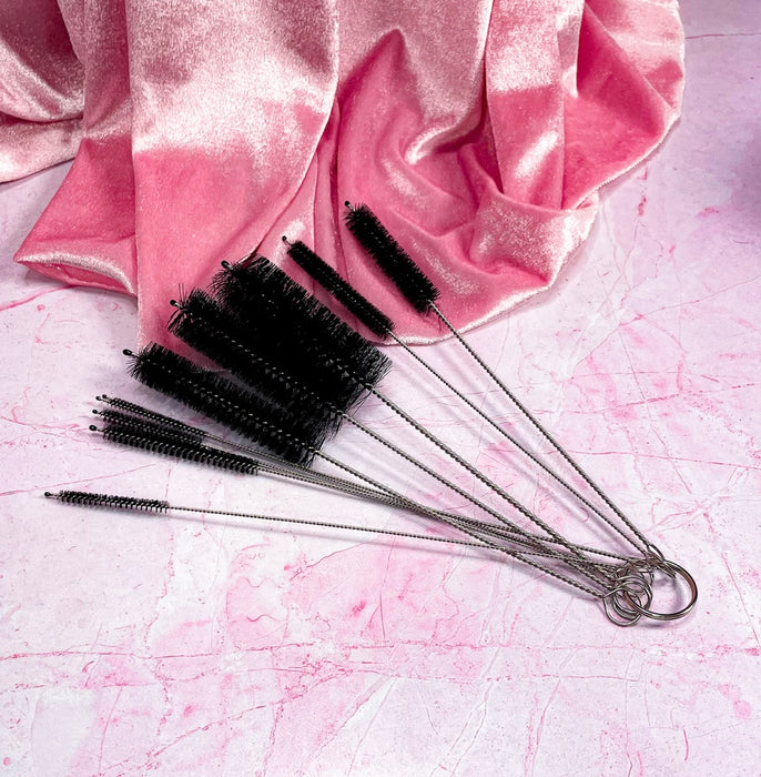 BURNING LOVE Cleaning Brush Set