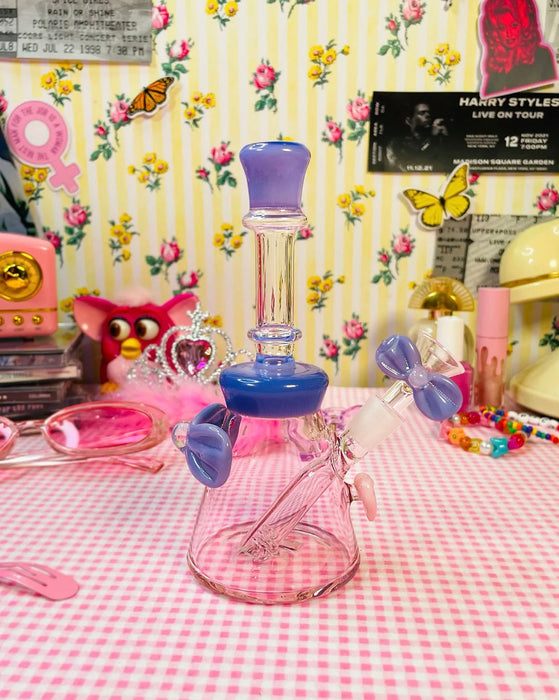 BURNING LOVE Baby Bow Bong