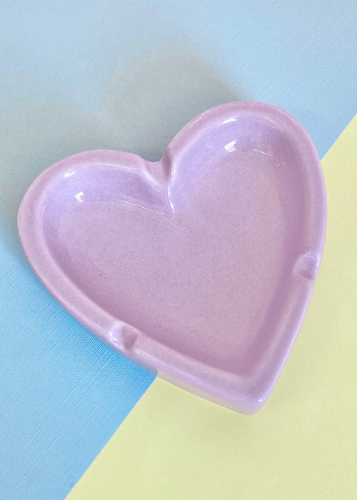 CANNA STYLE CANDY HEART ASHTRAY LAVENDER