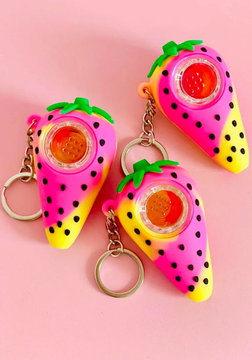 CANNA STYLE STRAWBERRY UNBREAKABLE KEYCHAIN PIPE - PINK
